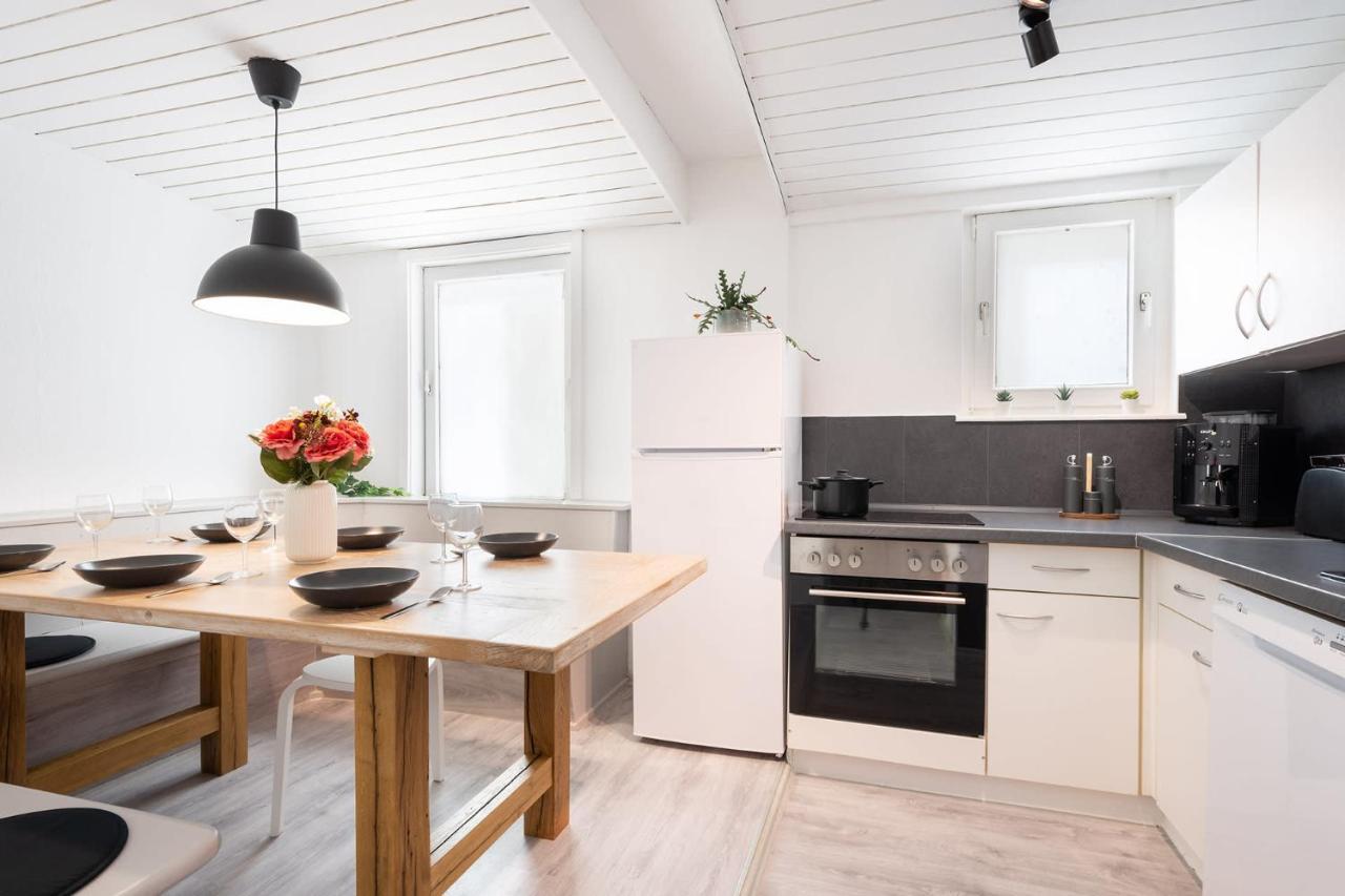 2 Bedroom Top Floor Apartment Direct On Marienplatz Мюнхен Екстериор снимка